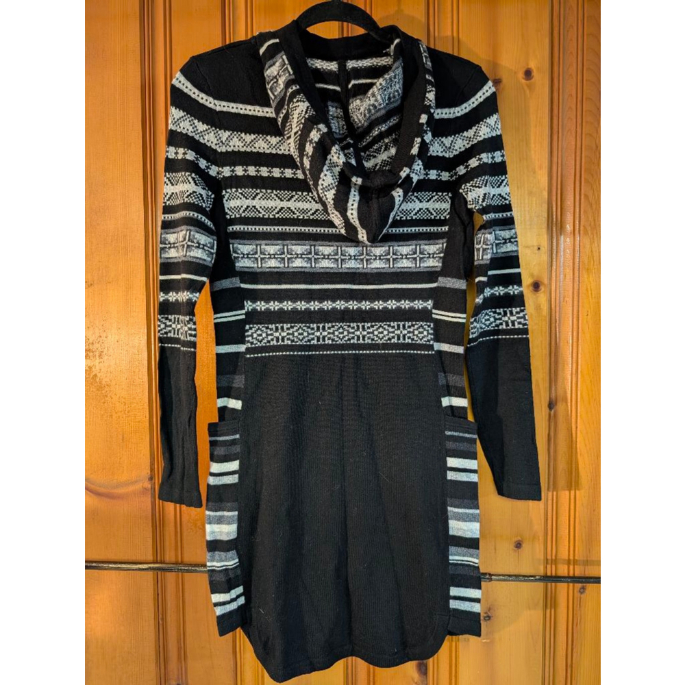 Women's Smartwool Dress XS Black Gray Patterned Hooded Sweater Dress - Picture 2 of 5